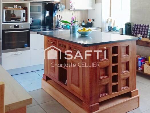 Maison à vendre 165 850 € 5 pièces 3 chambres 150 m² 2 980 m² de terrain Mons 63310