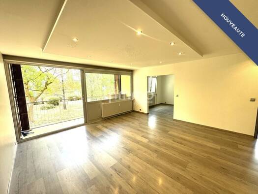 Appartement à vendre 105 000 € 4 pièces 2 chambres 81 m² Étage 1/6 Daguerre Mulhouse 68200