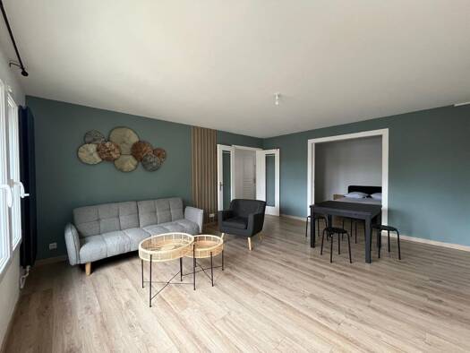 Appartement à louer 1 600 € 4 pièces 3 chambres 87,5 m² Étage 2/3 Palaiseau 91120