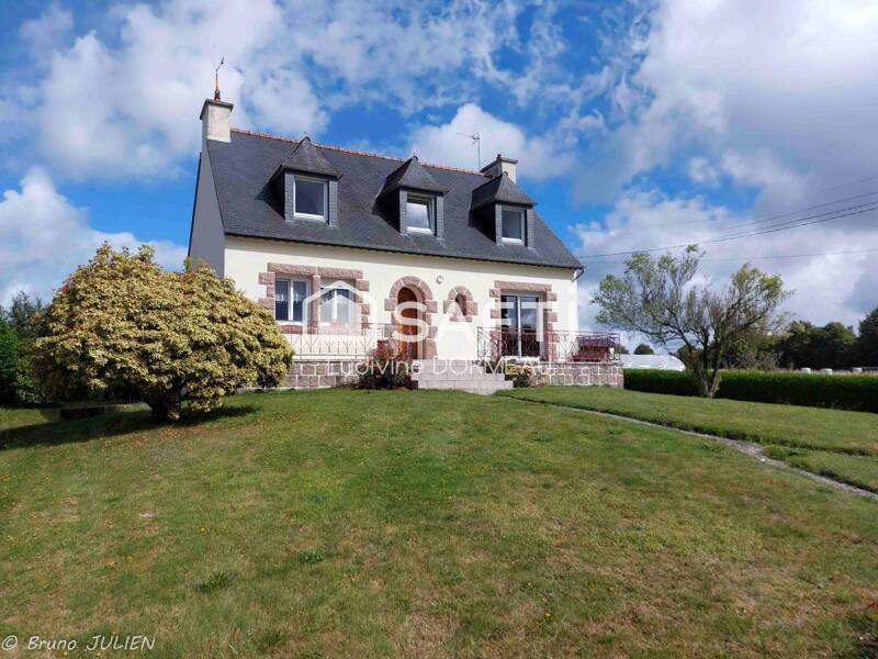 Maison à vendre, 118m², PLOUGONVER
