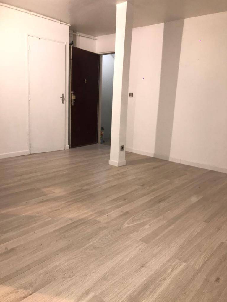 Maison à louer, 25m², LES LILAS