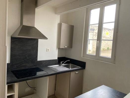 Maison à louer 550 € 2 pièces 1 chambre 68 m² Saint Ausone-Saint Martin-Saint Gelais Angoulême 16000