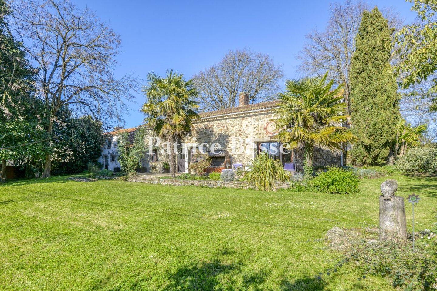 Maison à vendre, 301m², CHALLANS