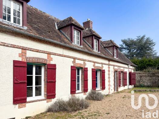 Maison à vendre 788 000 € 18 pièces 17 chambres 404 m² 17 810 m² de terrain Abondant 28410