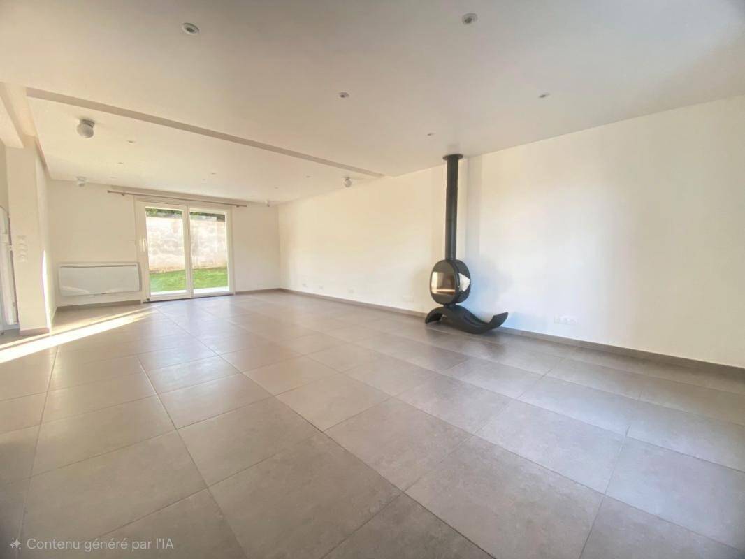 Maison à vendre, 137m², MEZIERES SUR SEINE