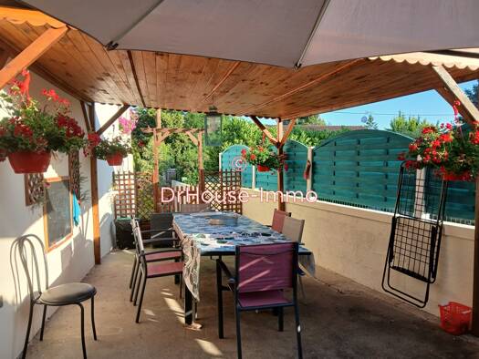 Maison à vendre 210 000 € 4 pièces 2 chambres 75 m² 161 m² de terrain Bellerive sur Allier 03700