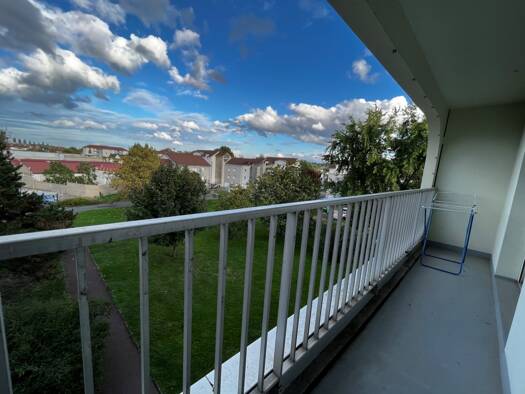 Appartement à vendre 69 000 € 3 pièces 2 chambres 78 m² 3ème étage Sochaux 25600