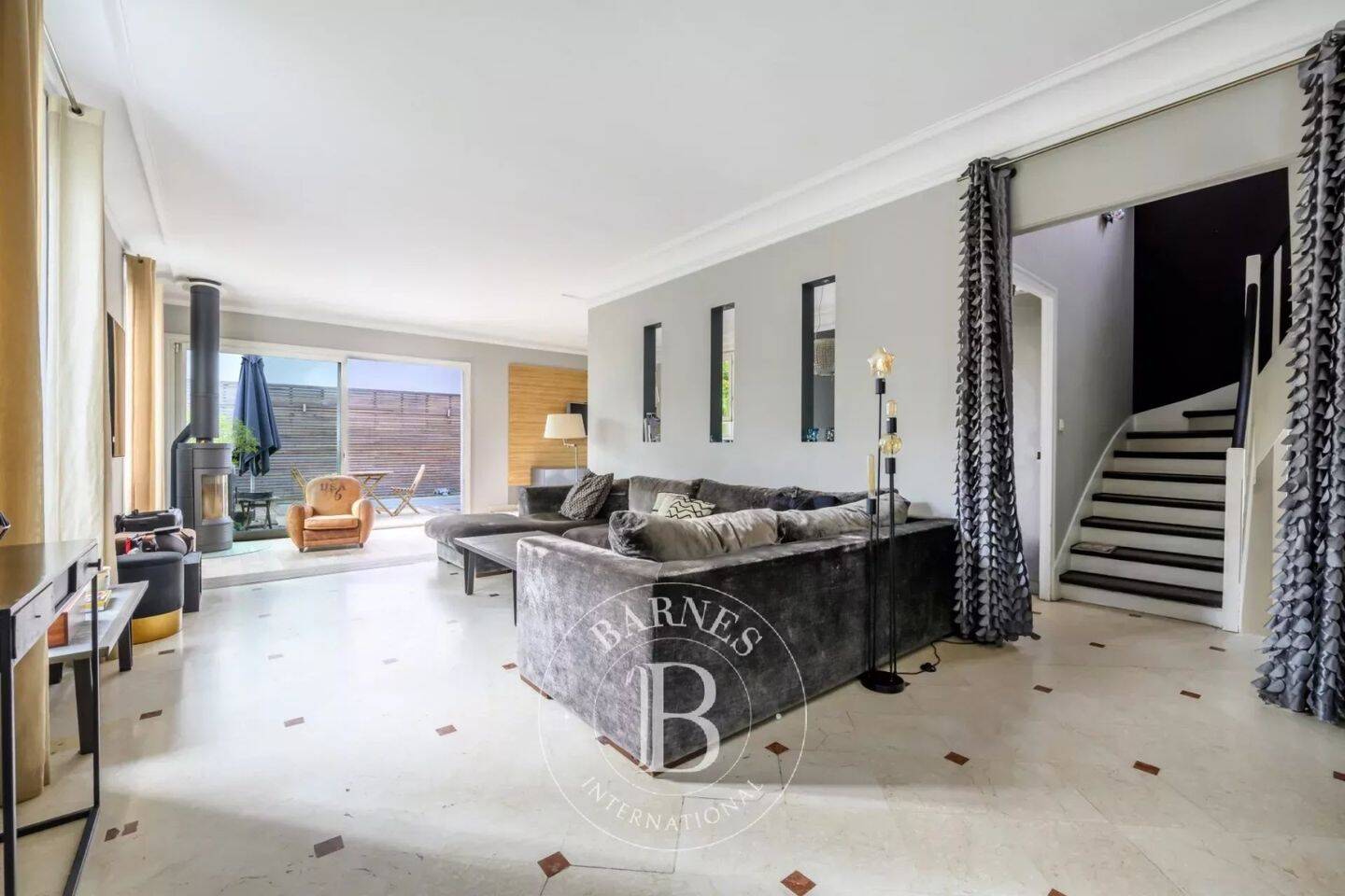 Maison à vendre, 220m², SAINT MAUR DES FOSSES