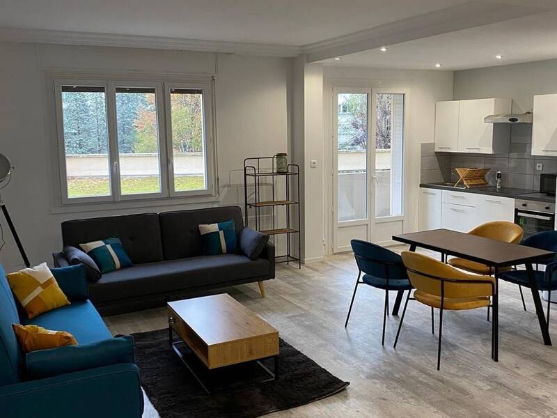 Maison à louer, 109m², LYON 7E