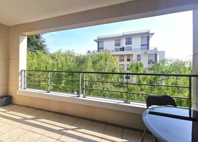 Appartement à louer 1 250 € 3 pièces 2 chambres 62 m² 1er étage Élancourt 78990