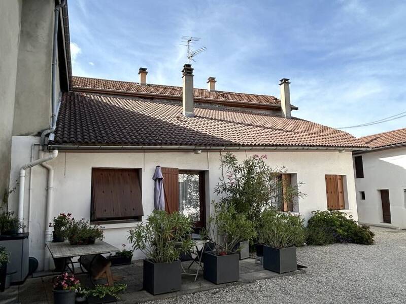 Maison à vendre, 0m², VARCES ALLIERES ET RISSET