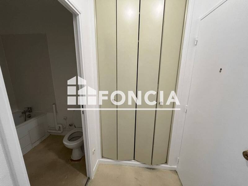 Maison à louer, 27m², COURCOURONNES