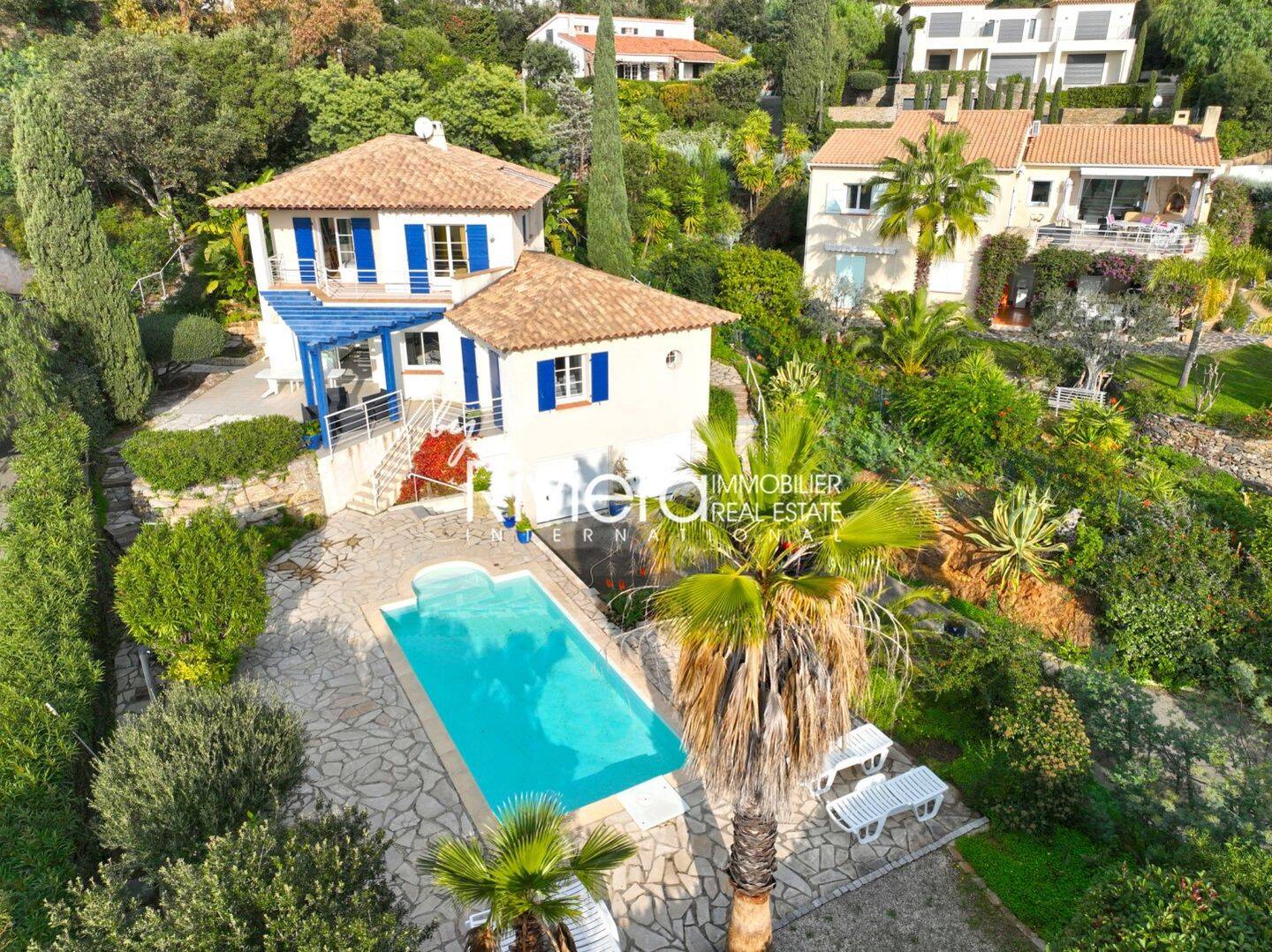 Maison à vendre, 180m², LA CROIX VALMER