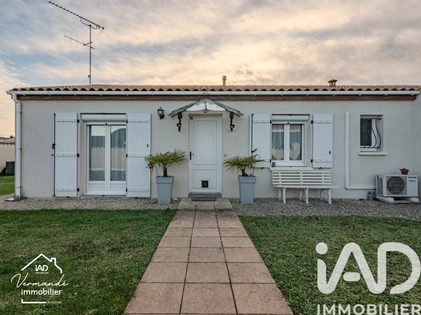 Maison à vendre, 130m², SURGERES