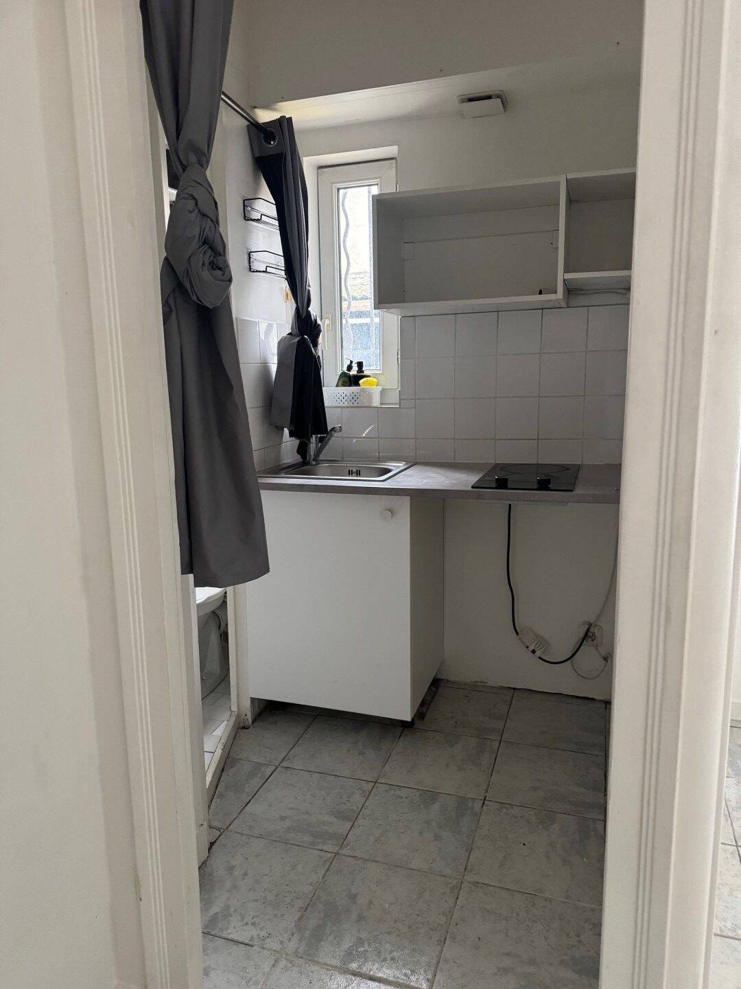 Maison à louer, 15m², MONTREUIL