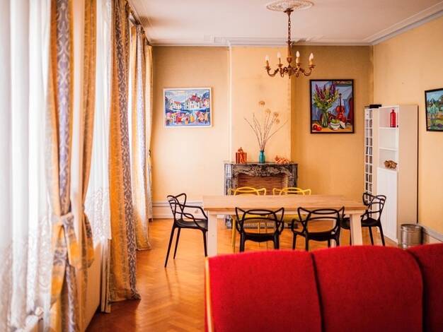 Maison à vendre 329 500 € 10 pièces 6 chambres 295 m² 200 m² de terrain Centre Ville Saint-Omer 62500