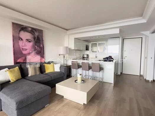 Appartement à louer 2 922 € 2 pièces 1 chambre 45 m² Étage 4/7 Cap-d'Ail 06320