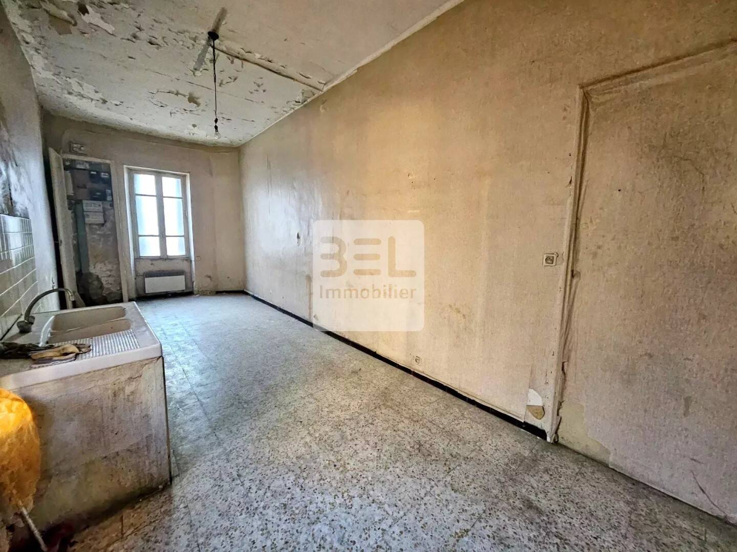Maison à vendre, 22m², BAGNOLS SUR CEZE