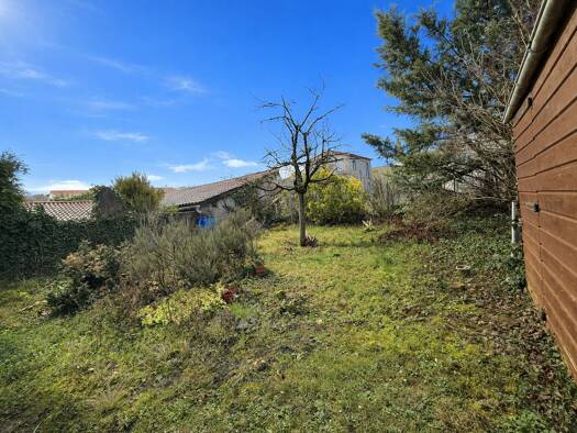 Appartement à louer 950 € 3 pièces 2 chambres 56,6 m² RDC Vernaison 69390