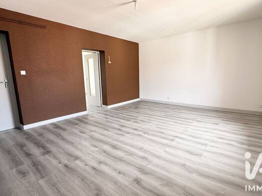 Immeuble à vendre 390 000 € 420 m² Mulsant Roanne 42300
