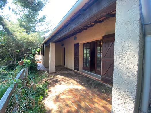 Villa à vendre 499 800 € 4 pièces 3 chambres 111,5 m² 480 m² de terrain Coste Chaude-Mauveou La Seyne-sur-Mer 83500
