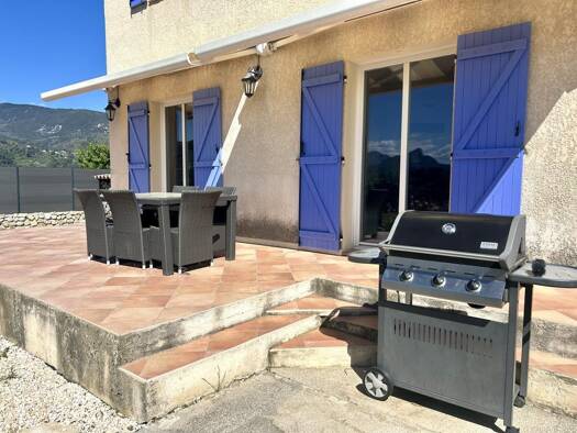 Maison à vendre 510 000 € 4 pièces 3 chambres 92 m² Castagniers 06670
