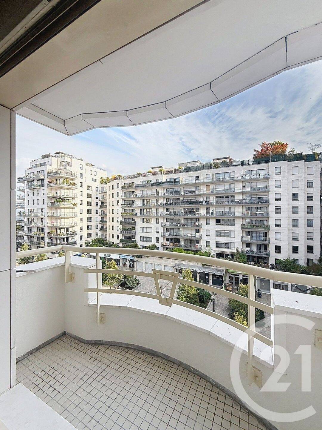 Maison à louer, 19m², LEVALLOIS PERRET