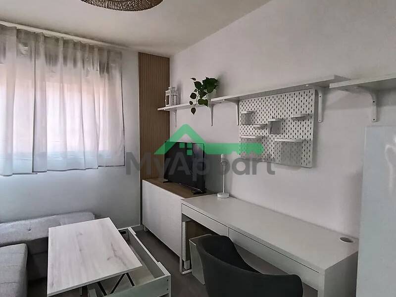 Maison à louer, 40m², PARIS 11E