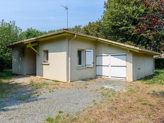 Maison à vendre 185 000 € 4 pièces 3 chambres 84 m² 928 m² de terrain Bernos-Beaulac 33430