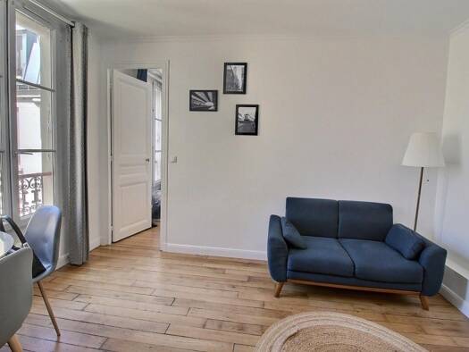 Appartement à vendre 299 000 € 2 pièces 1 chambre 27,57 m² Étage 5/6 La Fourche-Guy Môquet Paris 17ème arrondissement 75017