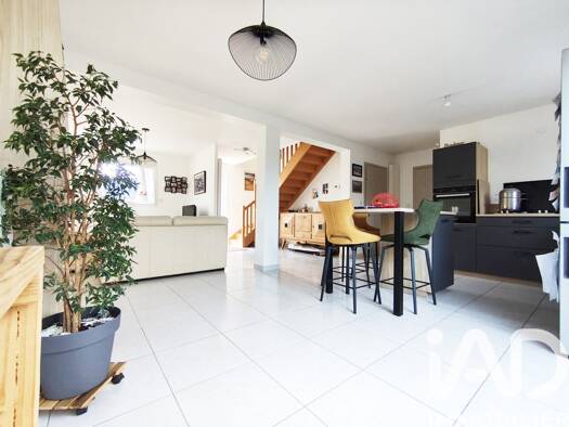 Maison à vendre 230 000 € 6 pièces 4 chambres 90 m² 211 m² de terrain Festubert 62149