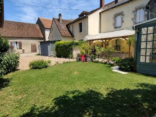 Maison à vendre 156 500 € 6 pièces 4 chambres 127 m² 200 m² de terrain Chérancé 72170