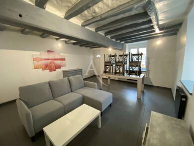Maison à louer 750 € 3 pièces 2 chambres 94 m² Saint Germain des Pres 49170