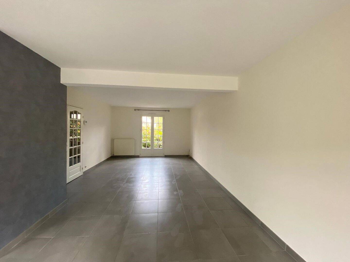 Maison — 3
