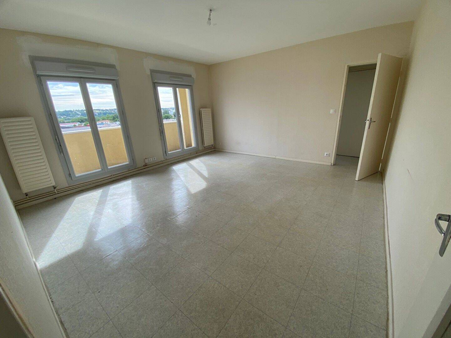 Maison à louer, 65m², VILLEFRANCHE SUR SAONE