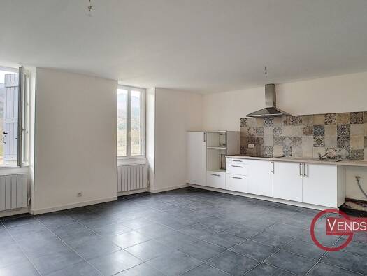 Appartement à louer 554 € 3 pièces 2 chambres 70 m² Étage 2/1 Le Poujol sur Orb 34600