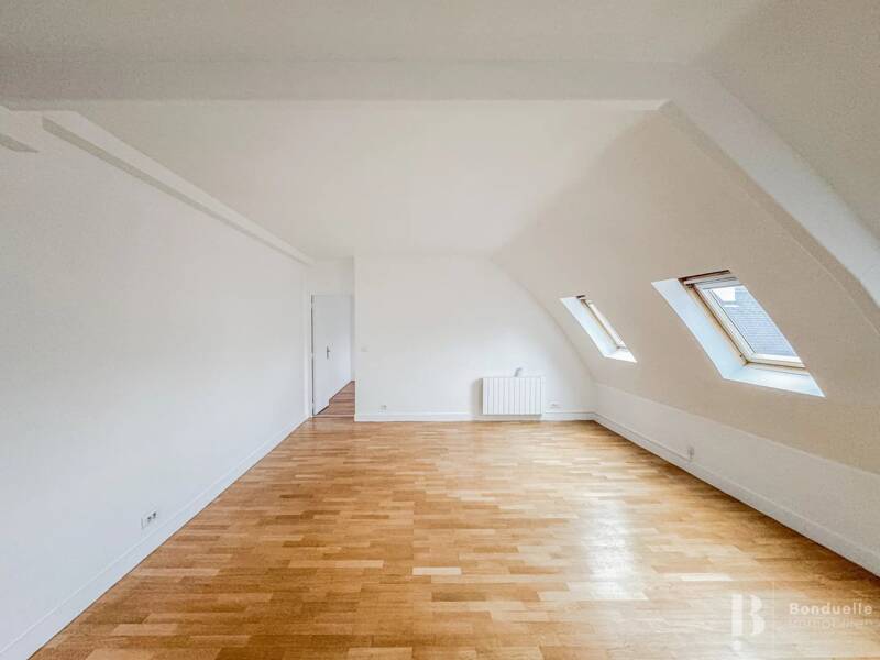 Maison à louer, 65m², PARIS 8E