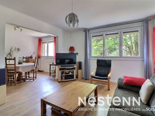Appartement à vendre 189 000 € 4 pièces 2 chambres 77,2 m² Étage 1/3 Les Marendiers-La Fouillouse Saint-Priest 69800