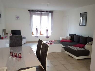 Maison à louer 750 € 3 pièces 2 chambres 61 m² Benouville 14970