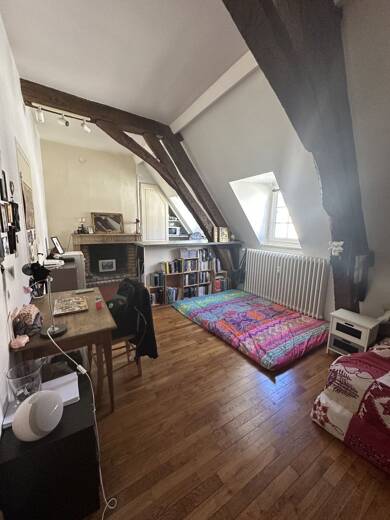 Appartement à louer 491 € 1 pièce 26 m² 2ème étage disponible à partir du 18/08/2025 Grangier Dijon 21000