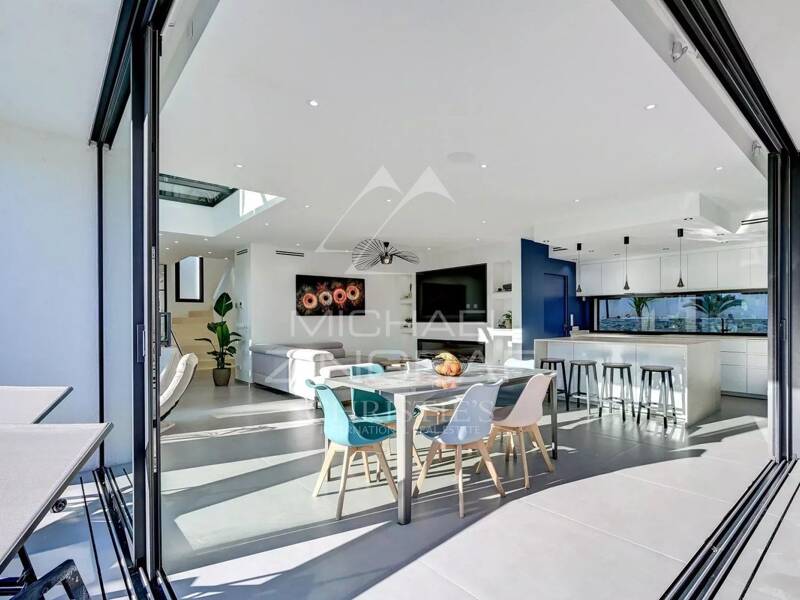 Maison à vendre, 0m², TOULON