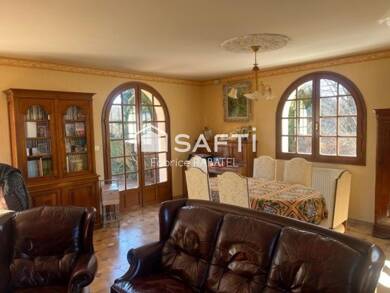 Maison à vendre 270 000 € 6 pièces 4 chambres 123 m² 2 030 m² de terrain La Goutelle 63230