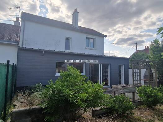 Maison à vendre 339 000 € 5 pièces 3 chambres 103 m² 313 m² de terrain Est Thouaré-sur-Loire 44470