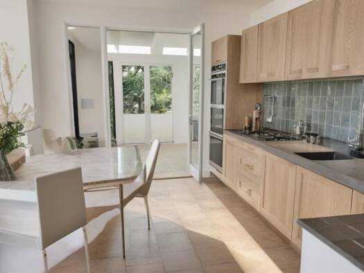 Villa à vendre 185 000 € 6 pièces 4 chambres 125 m² 2 000 m² de terrain Gijounet 81530