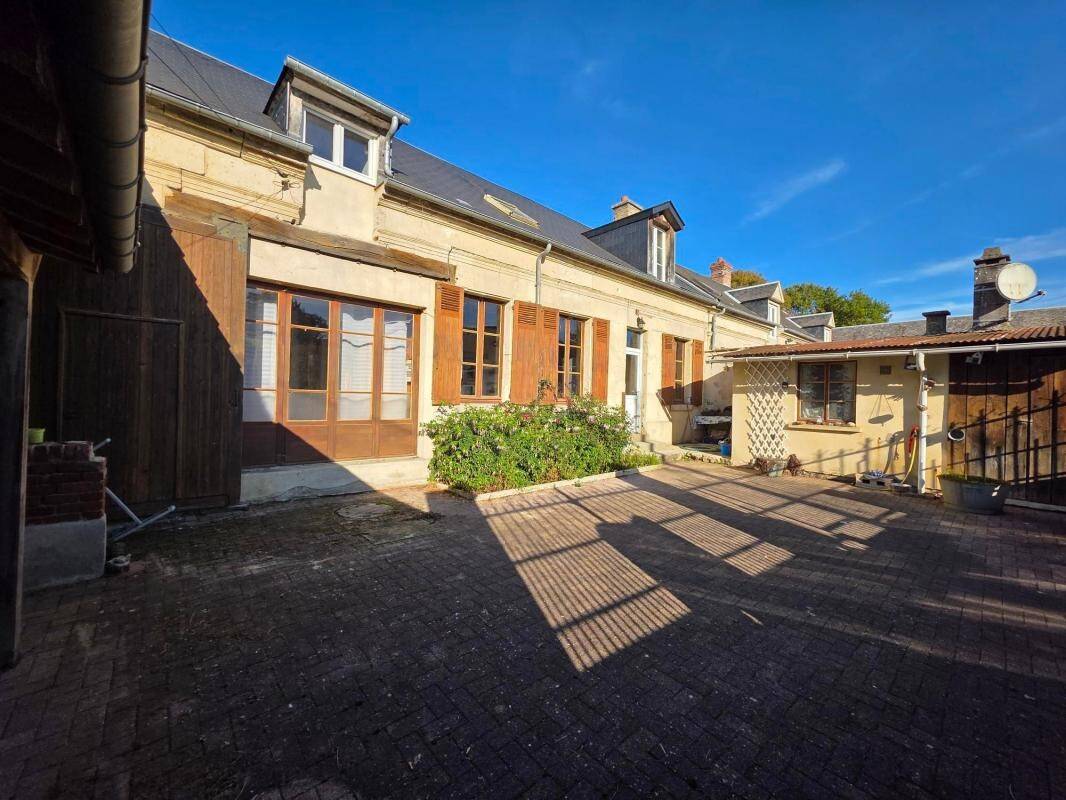 Maison à vendre, 125m², MERLIEUX ET FOUQUEROLLES