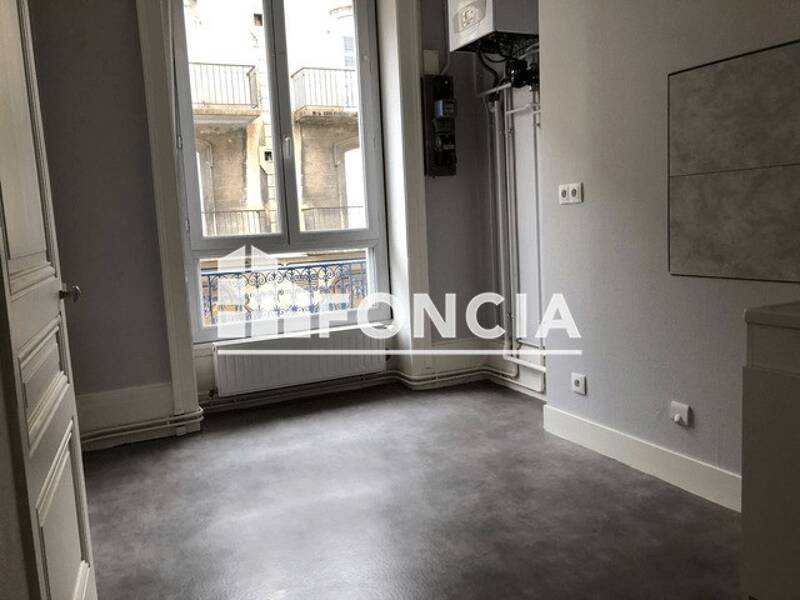 Maison à louer, 61m², SAINT ETIENNE