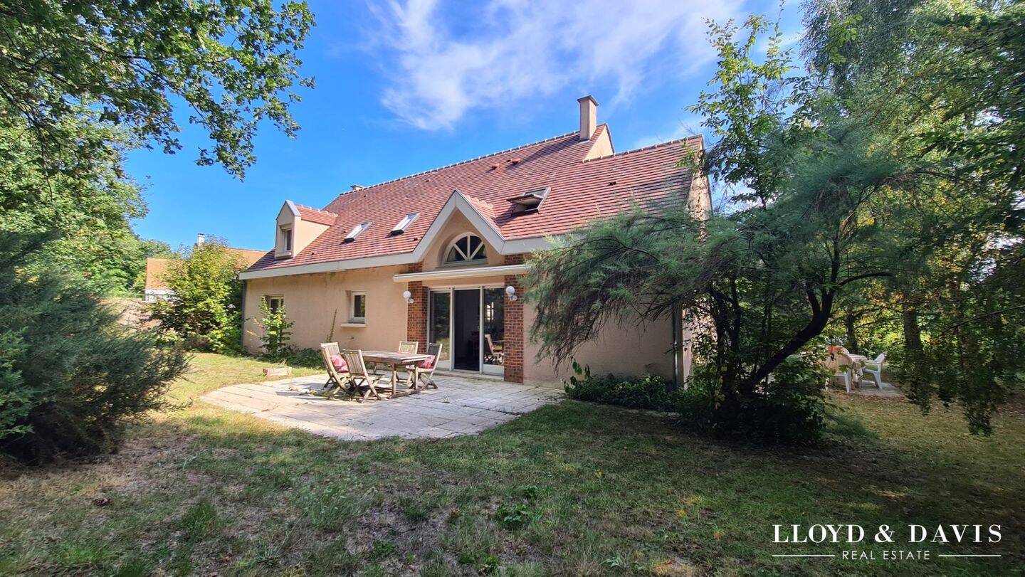 Maison à vendre, 230m², FORGES LES BAINS