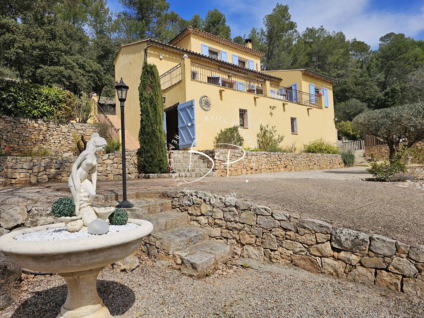 Maison à vendre, 146m², ENTRECASTEAUX