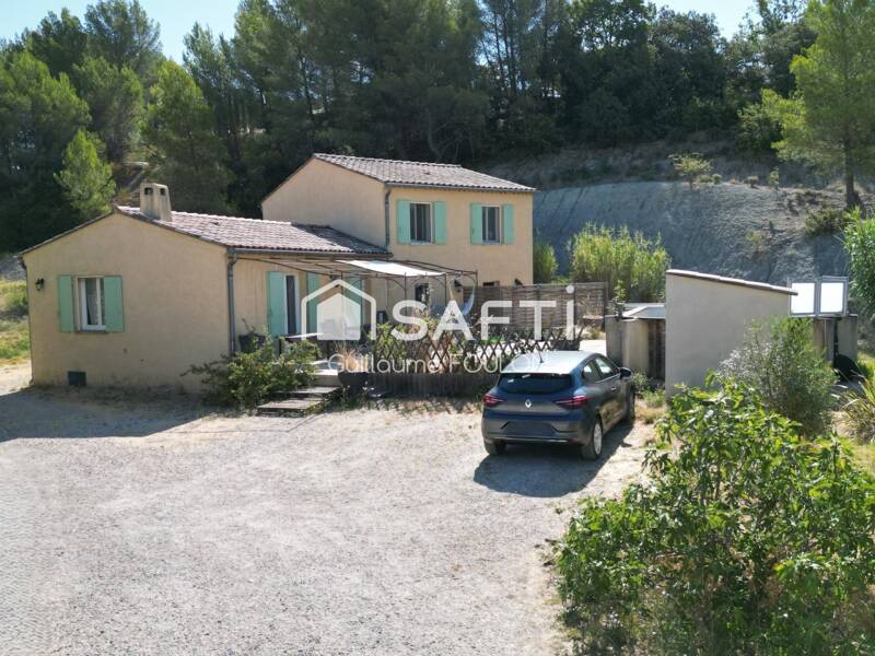 Maison à vendre, 136m², SAINT SATURNIN LES APT