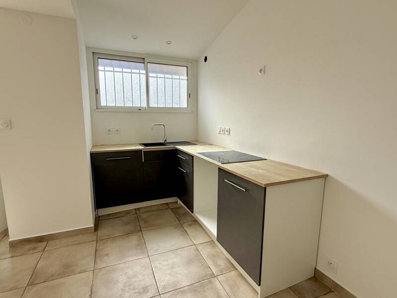 Maison à louer, 69m², NIMES